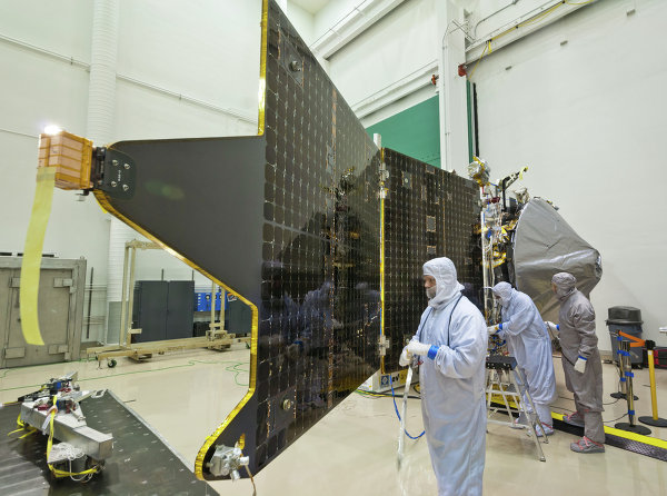 Зонд Maven в сборочном цехе компании Lockheed Martin Копирайт Lockheed Martin